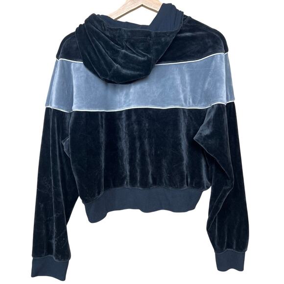 Nike Cropped Velvet Warm Retro Large Hoodie Black & Gray Women’s Sweater - Picture 2 of 7